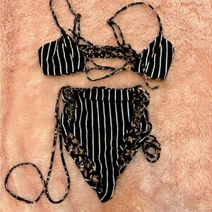 Amuse reversible bikini
